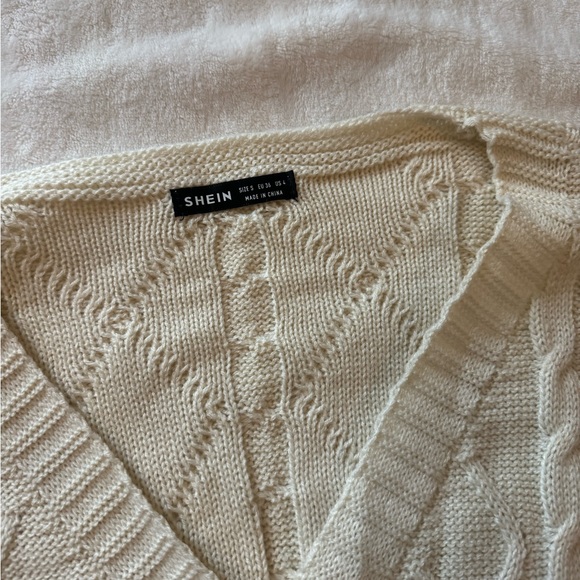 Cardigan - Picture 4 of 4